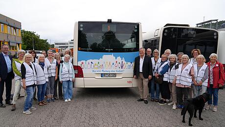 omasgegenrechts_010825