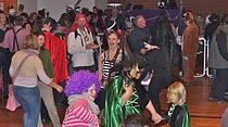 "Hasenspringer"-Umzug und Party in Rosbach