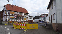 Burkhardsfelden, Erneuerung der Ortsdurchfahrt in der Wasserstraße. Bauherr: Landkreis Gießen, Baubeginn: April 2017, Fertigstellung: Mai 2018, Baukosten: 1,7 Millionen Euro