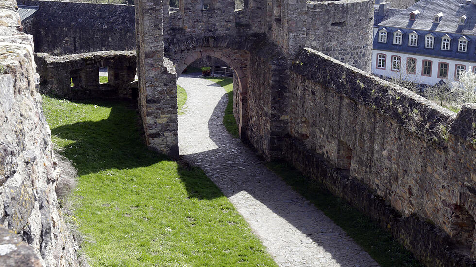 Land fördert Sanierung von Burg Münzenberg