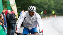 Kälte, Schlamm und Nässe - So lief der Licher Cross-Triathlon