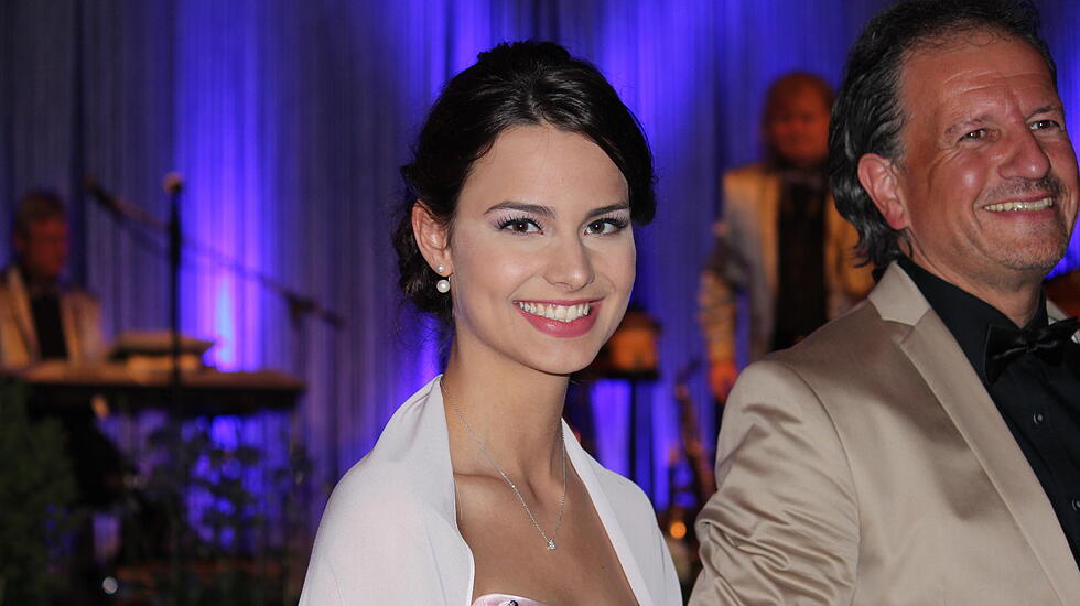 Bl&uuml;tenball in Rosbach