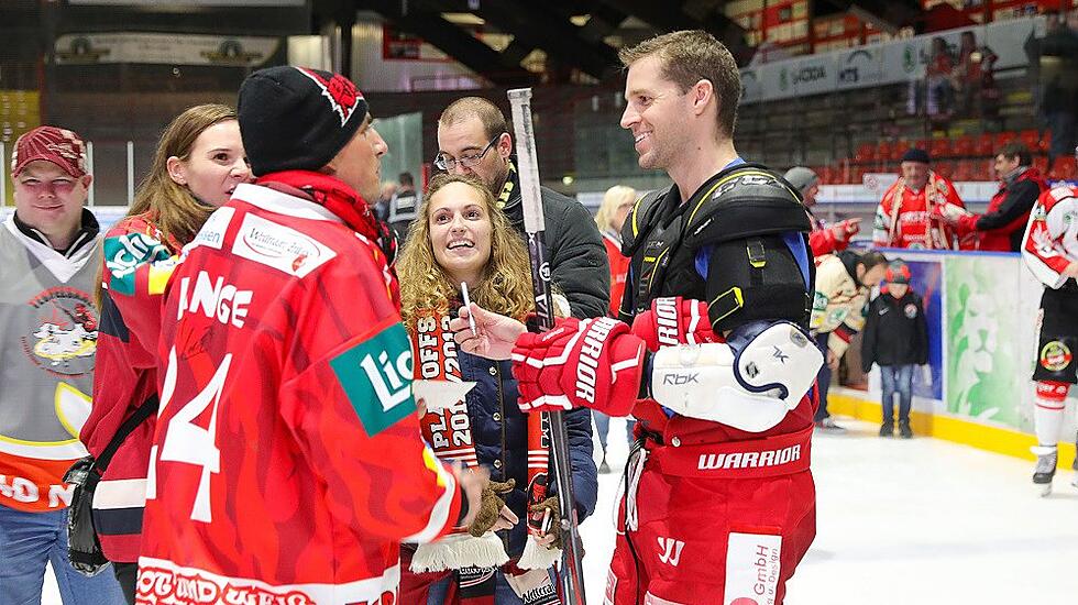 im Abschiedsspiel von Harry Lange - Team Harry & Friends gegen Team Oberliga-Meister