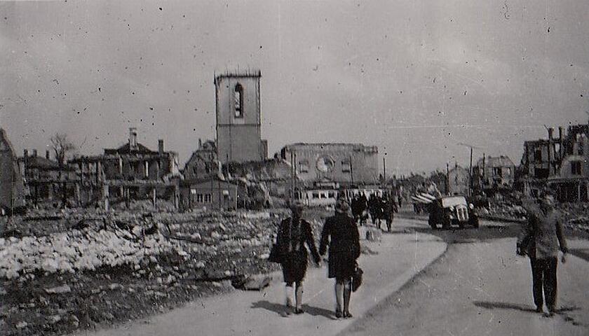 giloka_0805_1Kriegsende_ib_