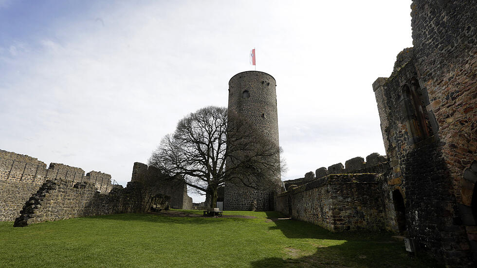 Land fördert Sanierung von Burg Münzenberg
