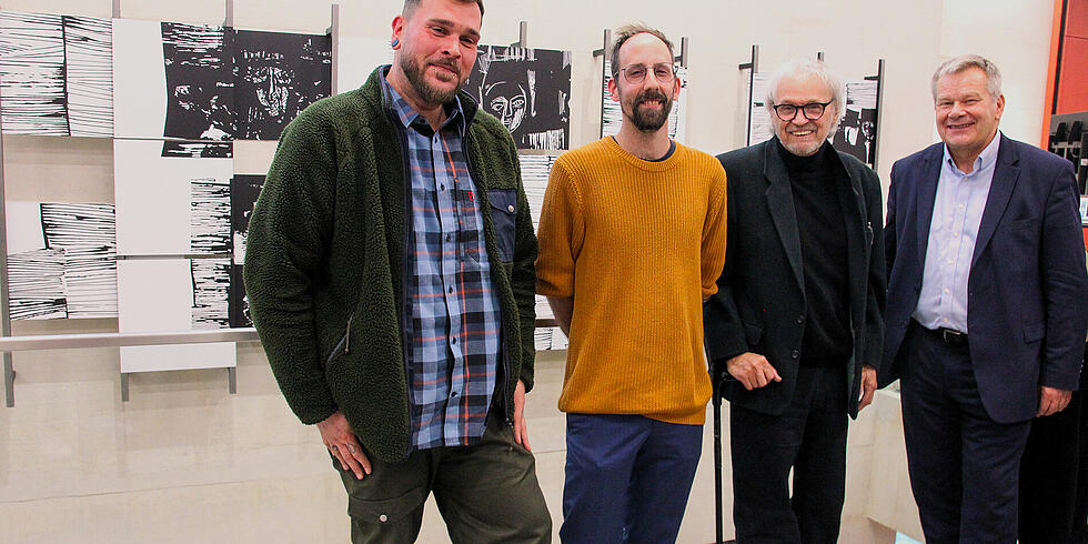 Rekonstruierte Collage wieder ins EPH eingezogen