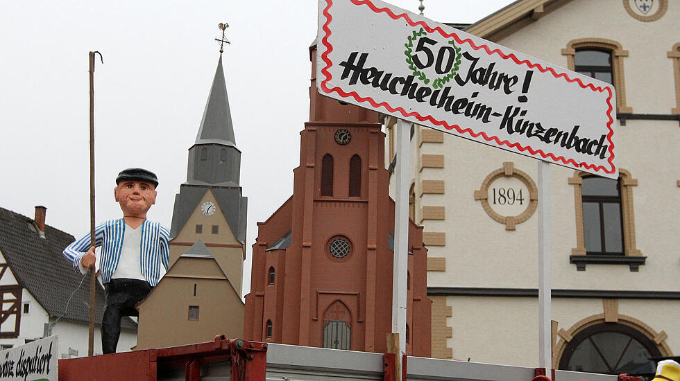 Bunter und themenreicher Fastnachtsumzug in Heuchelheim