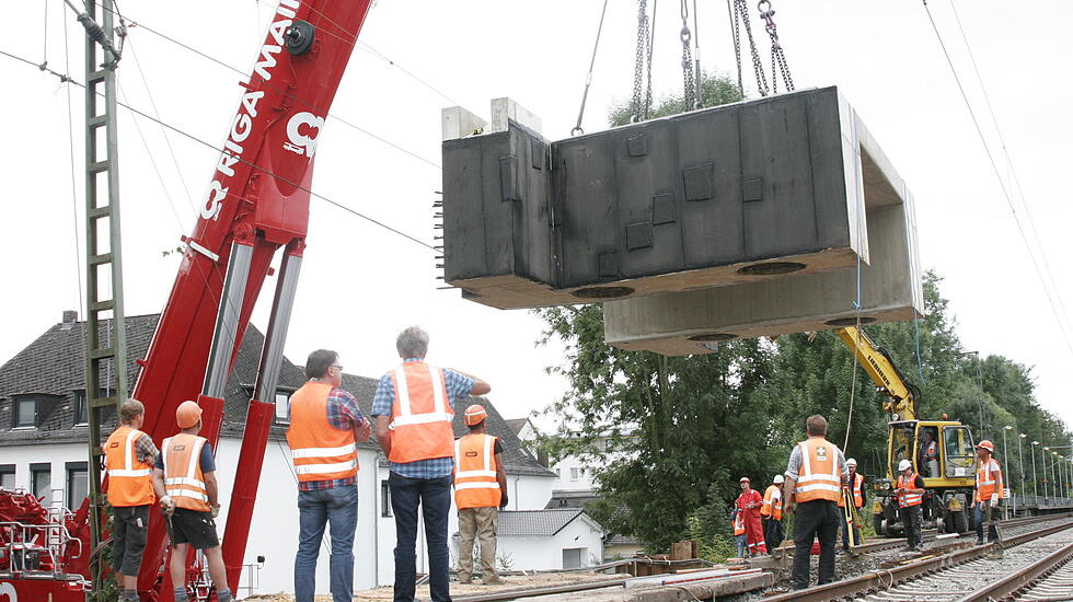 Baustelle am Bahndamm