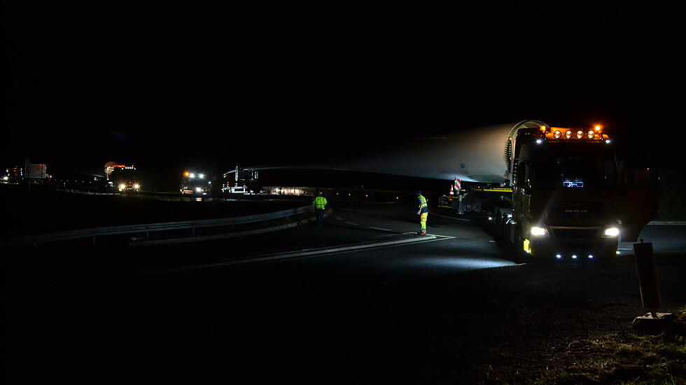 So lief der Schwertransport der Teile für den Windpark Grünberg