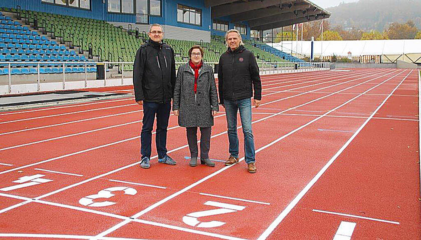 SM_F_NeueLaufbahnStadion_28