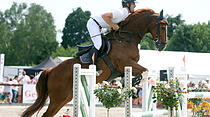 Dressur- und Springturnier auf der Reitsportanlage der Familie Loth in Friedberg – Fauerbach