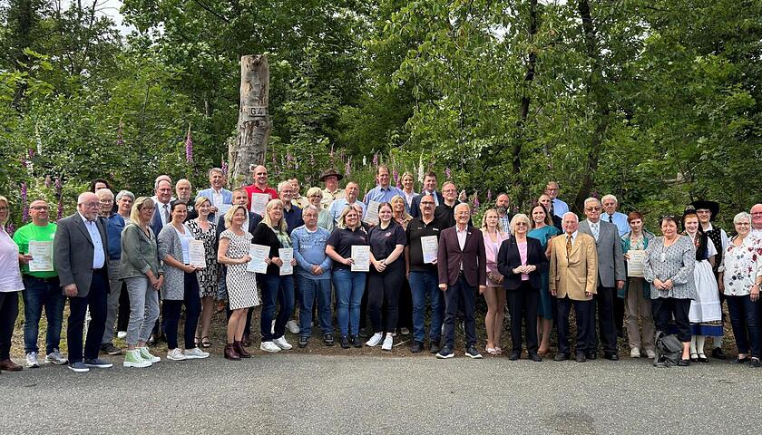 SM_F_StiftungsfestNey-Stift