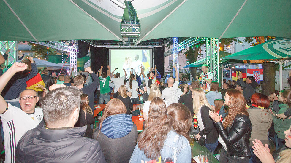 Public Viewing beim Deutschland-Spiel