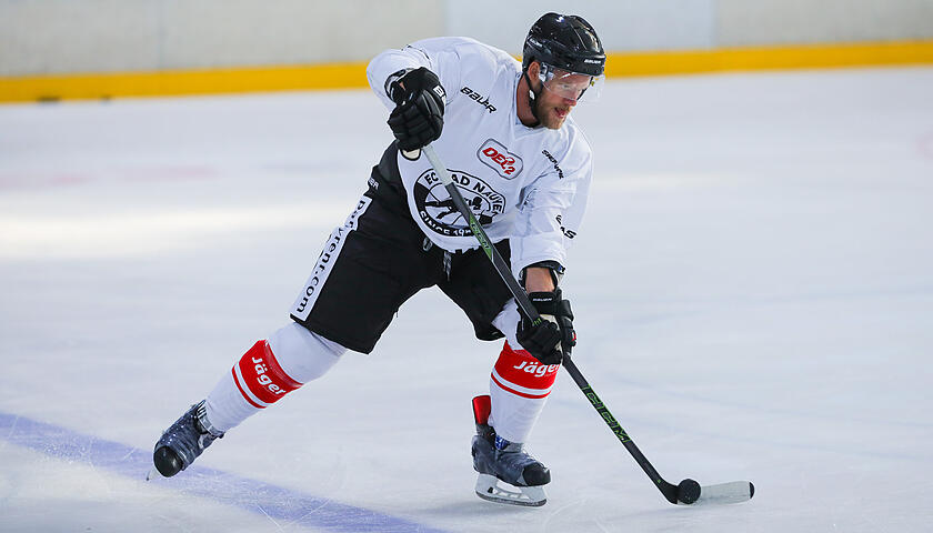 im Trainingsauftakt des EC Bad Nauheim in der DEL 2 zur Saison 2018/19
