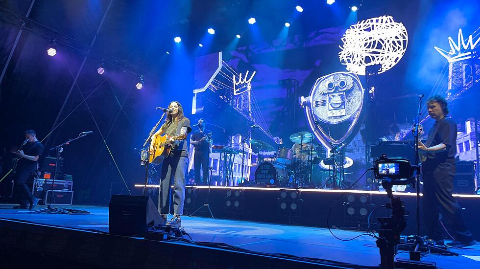 Amy Macdonald begeistert auf dem ausverkauften Schiffenberg