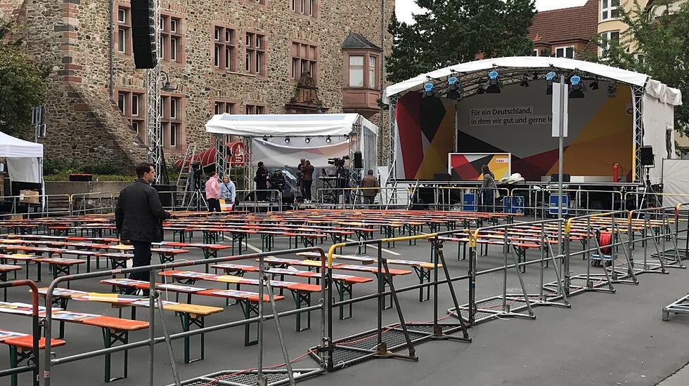 Großer Wahlkampftag in Gießen: Merkel-Besuch und NPD-Kundgebung