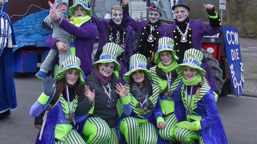 Rathausst&uuml;rmung, Umzug und Faschingsparty in Rosbach