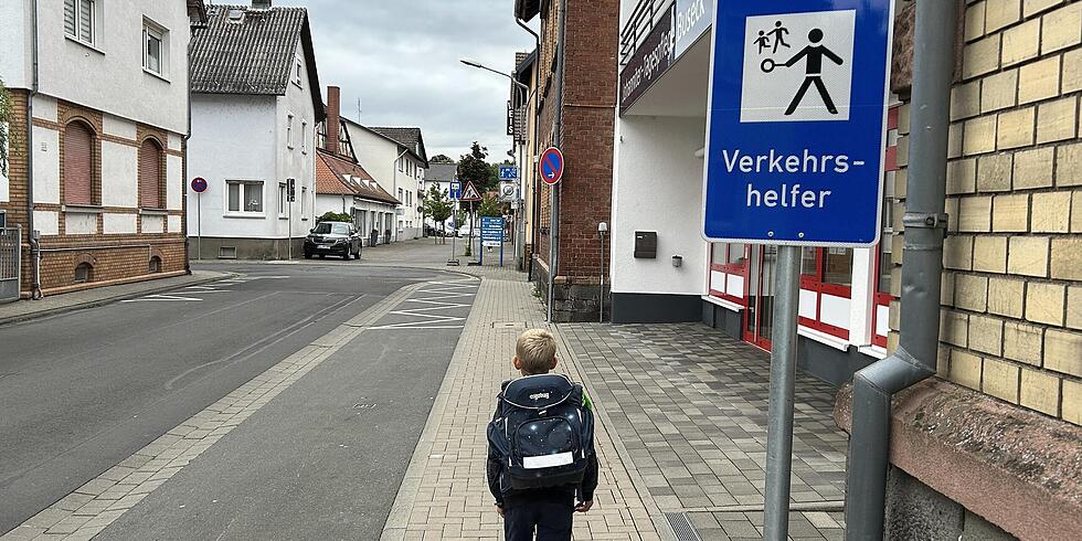 Verkehrshelfer machen Schulweg sicher