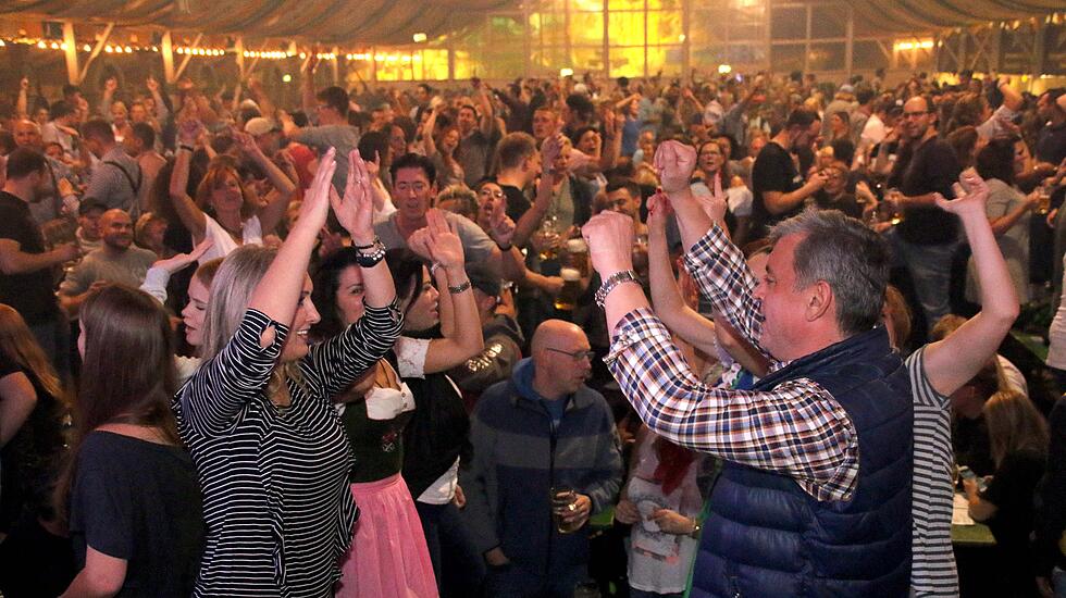 Party auf dem Herbstmarkt Friedberg