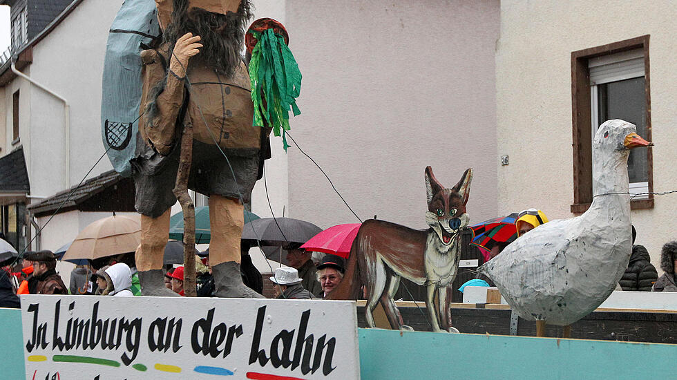 Bunter und themenreicher Fastnachtsumzug in Heuchelheim