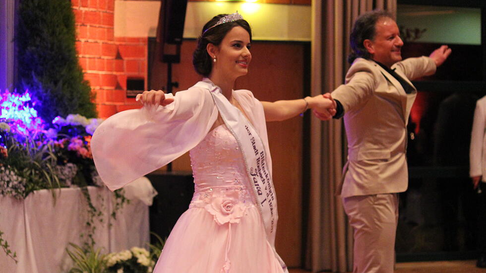 Bl&uuml;tenball in Rosbach