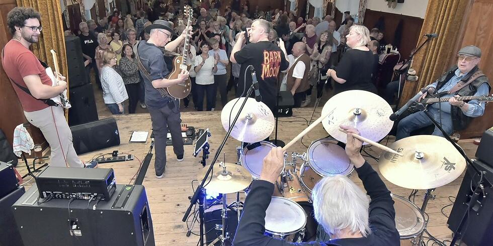 Rockiger Clubabend mit  der Johnston Rock Band